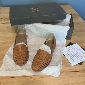 Nisolo Ecuador sandals in almond 6.5